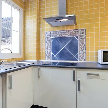 Apartment Gr2-large Groups Apt-walking Distance To Old Town