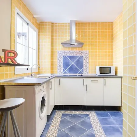 Apartment Gr2-large Groups Apt-walking Distance To Old Town